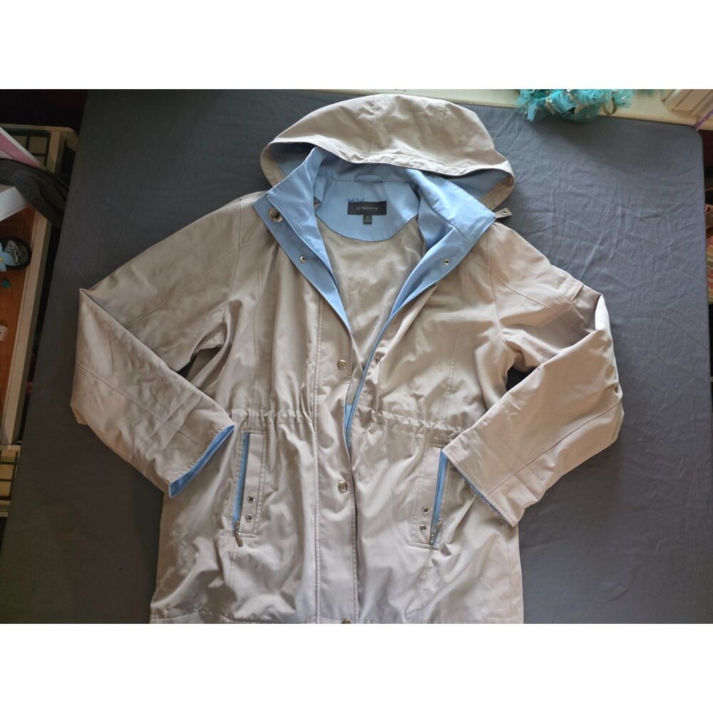 Vintage Liz Claiborne Women’s XL Beige Anorak Jacket Blue Trim Hooded Cenched Wa